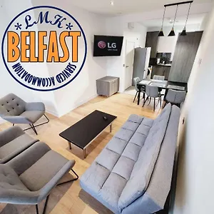  Appartement Lmk, 2 Bedroom Apartment, With Roof Terrace, Free Parking, Ev Charger, Great Location. Royaume-Uni