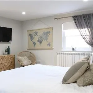 https://roof-top-garden-4-bedrooms-3-bathrooms-perfect-for-your-family.tophotelsbath.com